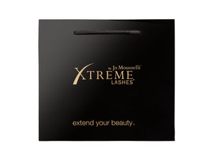 Elegante shopper Xtreme Lashes nero con logo in oro-